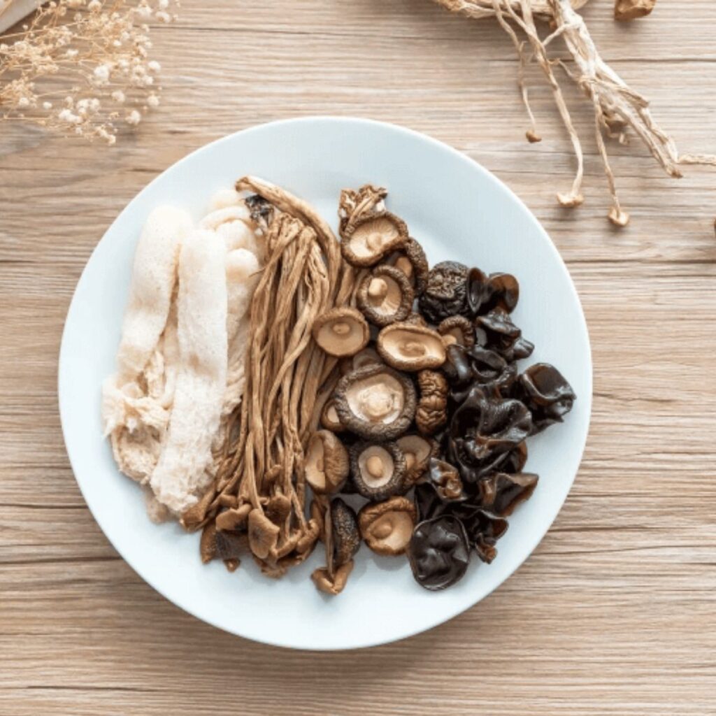 Do functional mushrooms work? This article discusses the active mushroom compounds, how they work, & the benefits of functional mushrooms.