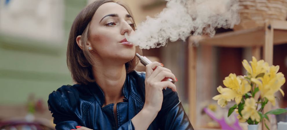Vaping is a minimalistic consumption method. You don't need fancy equipment and expensive rolling papers to enjoy the wellness benefits of cannabis! Overall, you'll need five things.